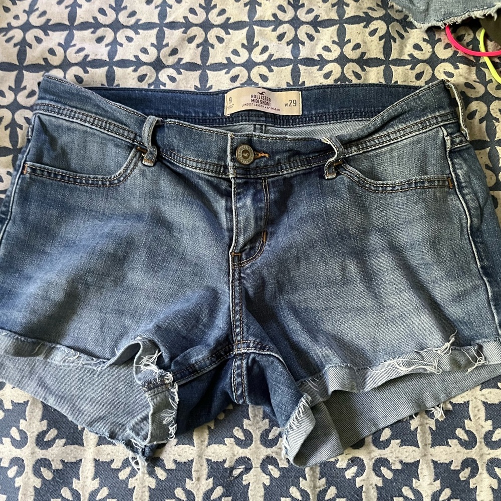 Hollister jeans size 9
